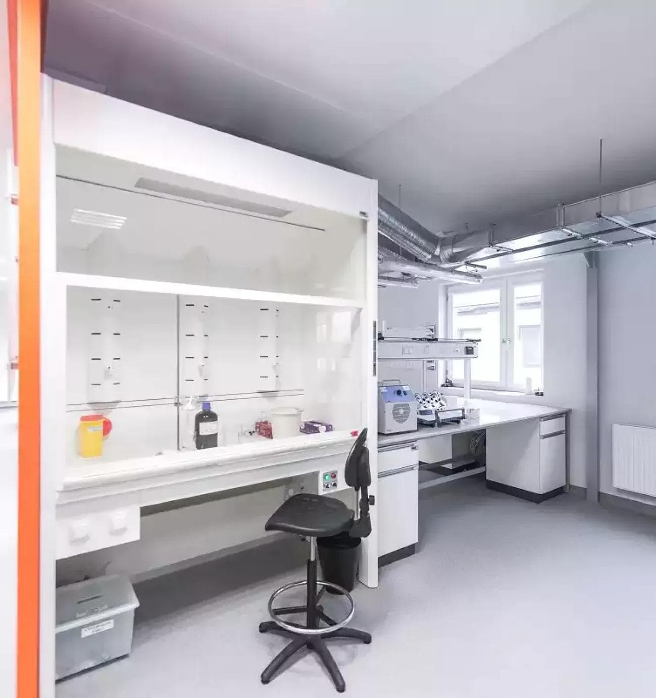 Co to jest dygestorium laboratoryjne i do czego służy?